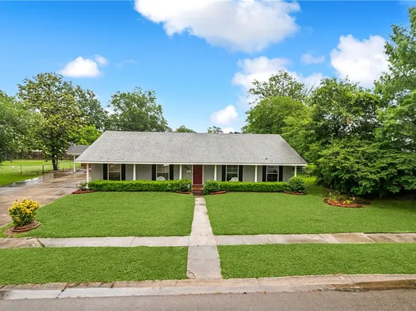 1410 Pecan St, Hammond, LA 70401