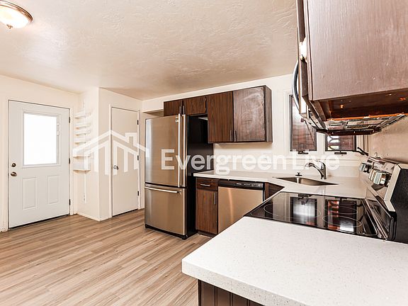 5th image of 9545 E Harrison Cir