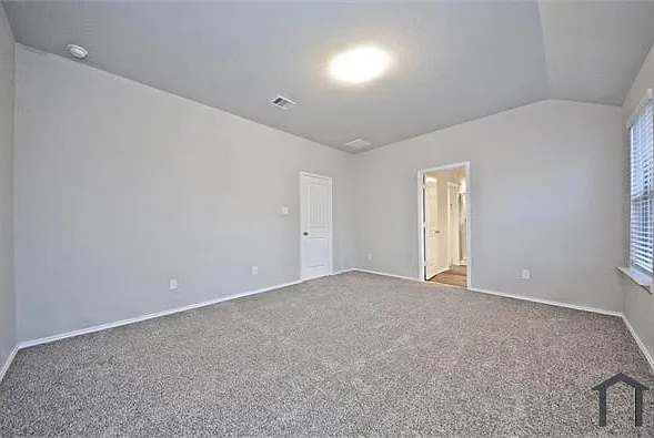 1510 Ashford Bend Ln — Photo 18