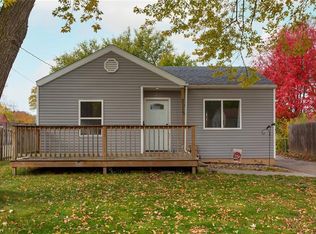 2612 57th St, Des Moines, IA 50310