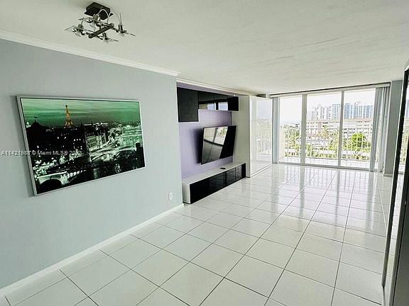 3rd image of 111 Briny Ave APT 810