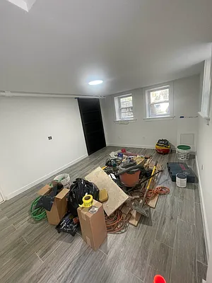 Rented by Voro, LLC | media 4