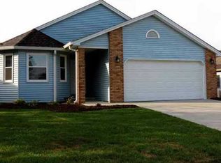 1821 Peppertree Ln, Columbus, IN 47203