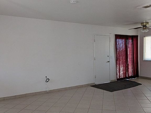 5th image of 16104 Wells Fargo Ave