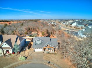 3425 Commons Ct, Edmond, OK 73034