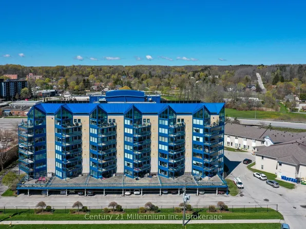 1455 2nd Ave W #402, Owen Sound, ON N4K 6V3