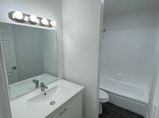 11374 Borden Ave #23, Pacoima, CA 91331