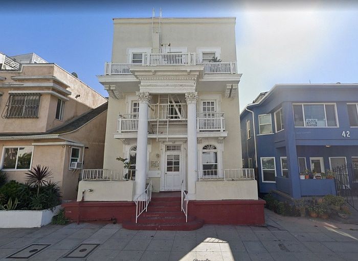 1st image of 44 Navy St APT 14