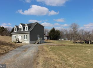 208 Linwood Ave, Terra Alta, WV 26764