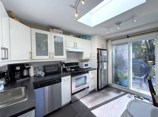 13 Winston Ave, Toronto, ON M1N 1W2
