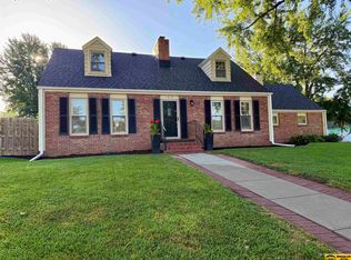 1212 Jane Way, Beatrice, NE 68310