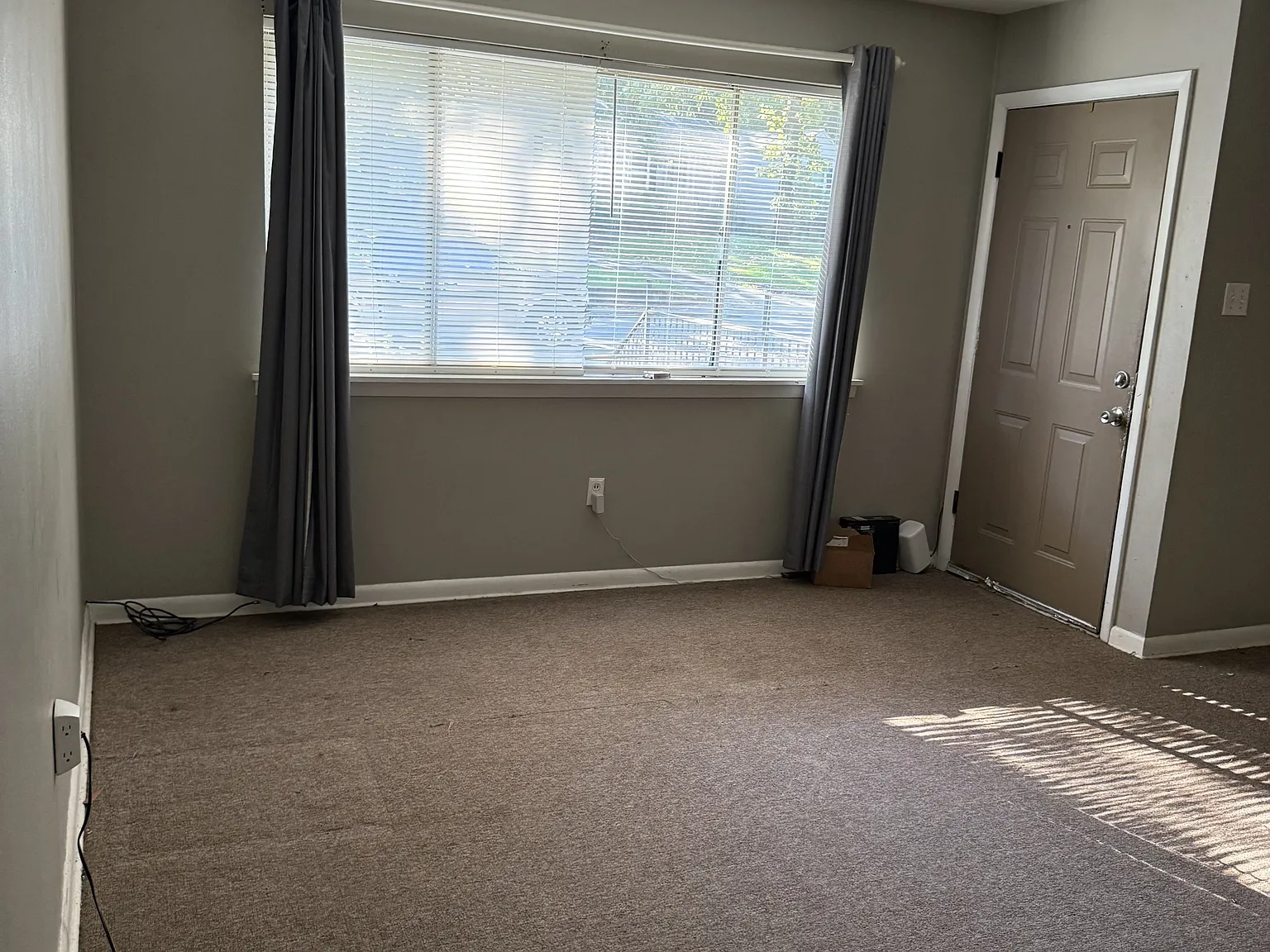 3505 Ridge Road - Apt 4 — Photo 4