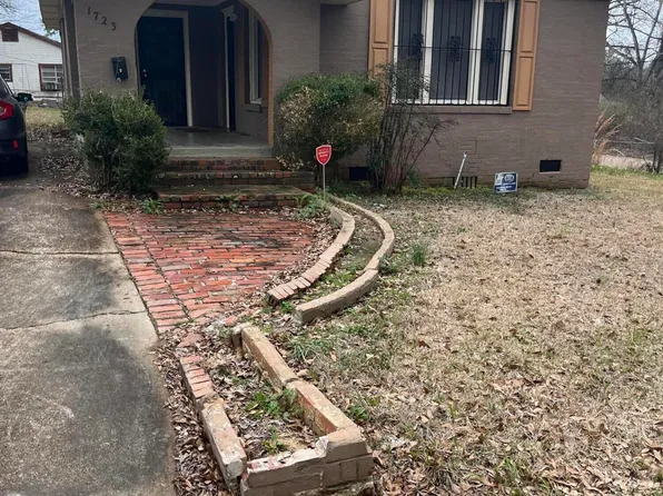 1723 Saint Charles St, Jackson, MS 39209