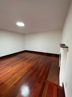 Rented by Sassouni Management | media 9