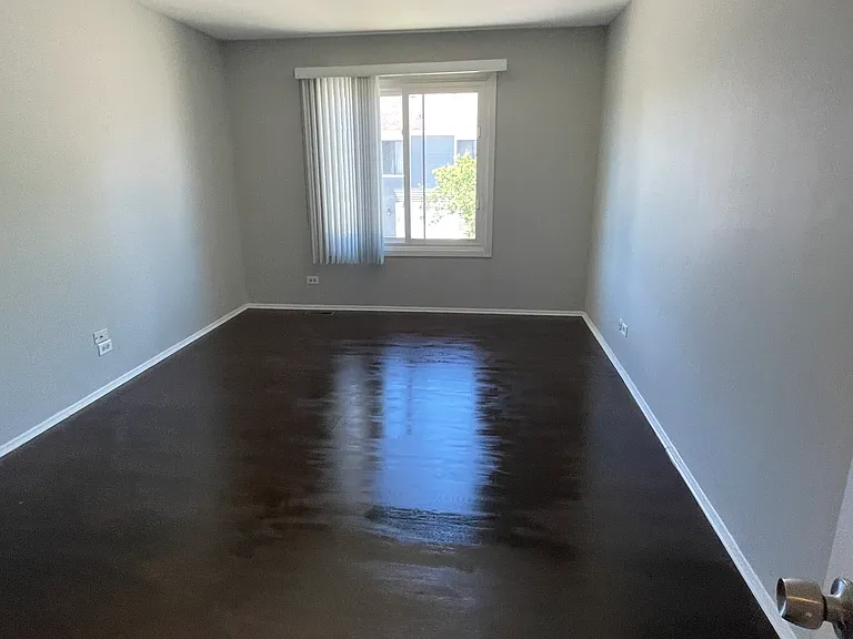 495 Harrison Ct — Photo 10