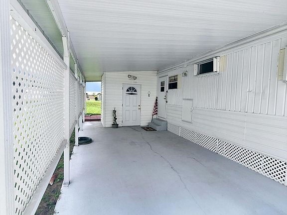 5th image of 52 Spanish Way Way