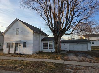 107 W North St, Hebron, OH 43025