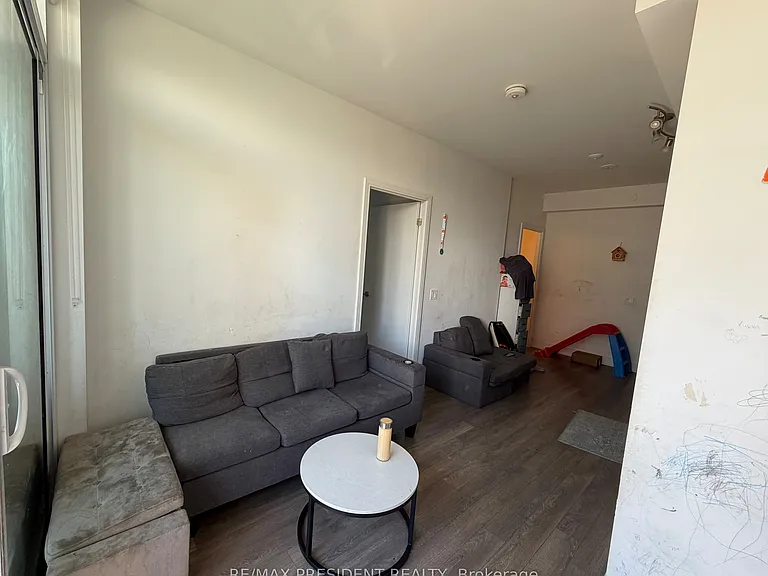 1350 Ellesmere Rd #707 — Photo 6