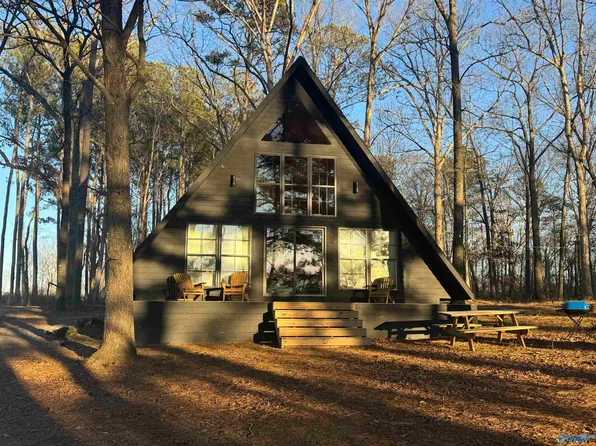 6288 McVille Rd, Albertville, AL 35951