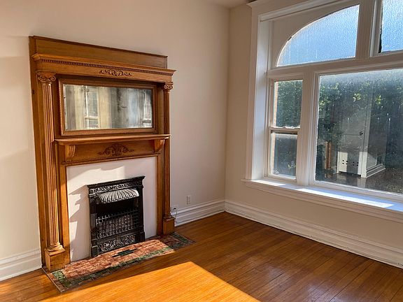4th image of 1269 N Wolcott Ave Front 2