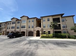 12970 Positano Cir APT 206, Naples, FL 34105