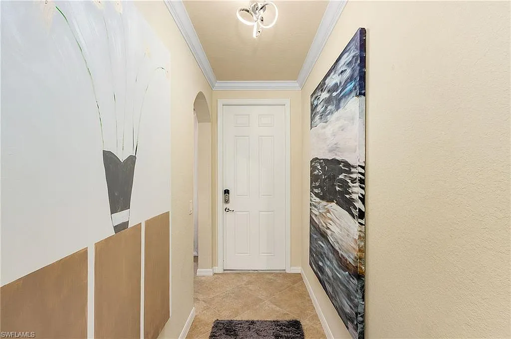 2 bed, 2.0 bath, 1122 sqft, $6,000 — Photo 4