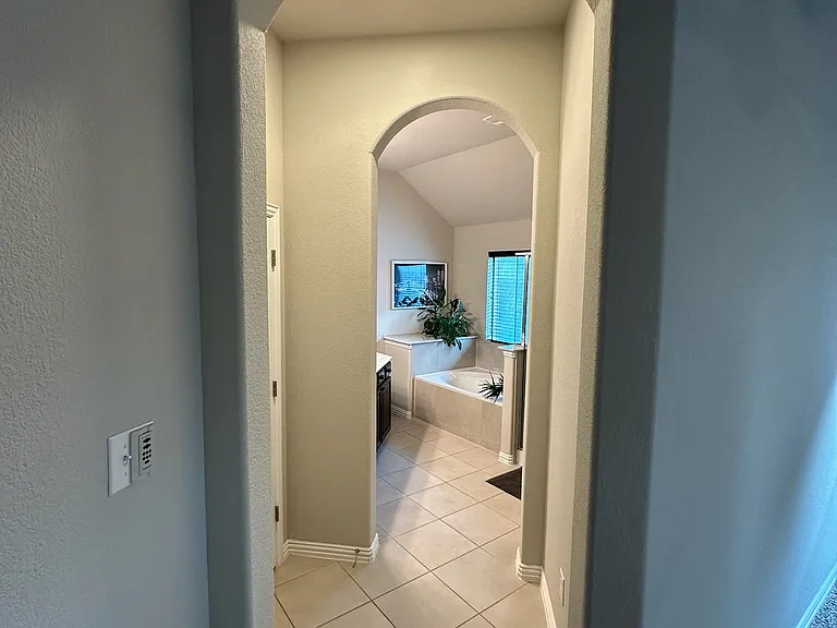 909 Hartman Dr — Photo 13