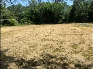 205 W 15th St, Christopher, IL 62822