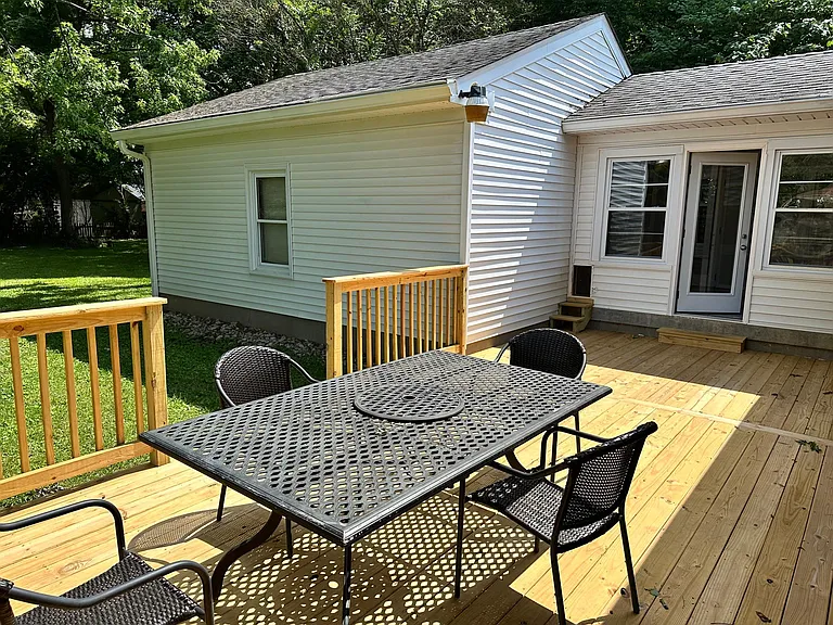 8600 Perry Rd — Photo 20