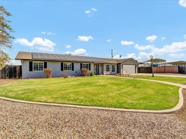 2166 Morris Court, Exeter, CA 93221