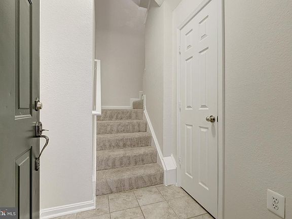3rd image of 12912 Fair Briar Ln