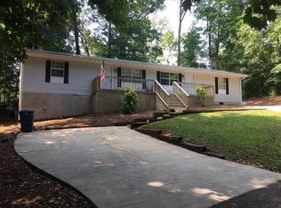 107 Sycamore Ln, Walhalla, SC 29691