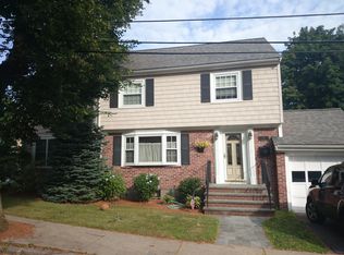 8 Latin Rd, West Roxbury, MA 02132