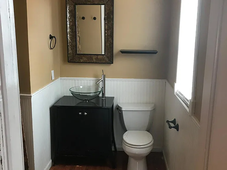 1037 Garvin Pl — Photo 22