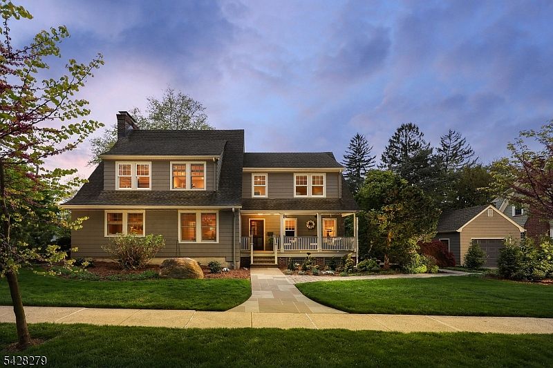 1st image of 735 Belvidere Avenue