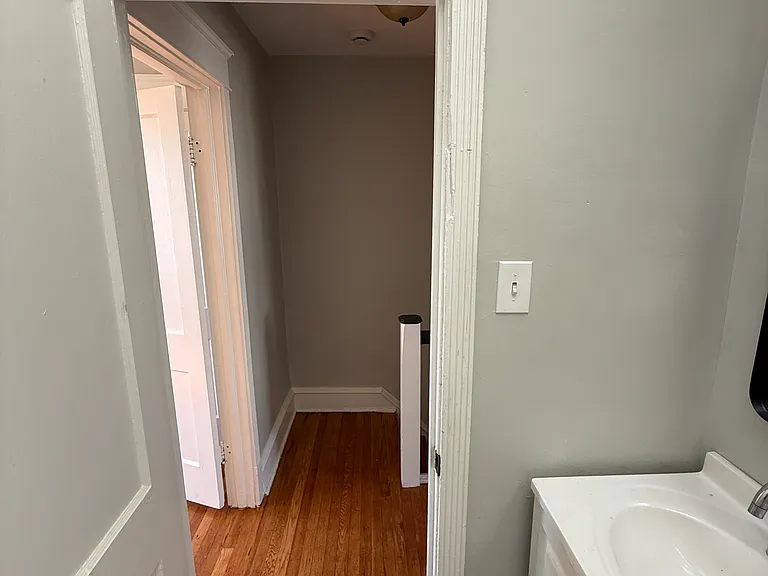 513 Woodcliffe Rd — Photo 3