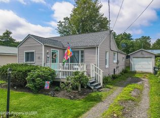 273 School St, Harveys Lake, PA 18618