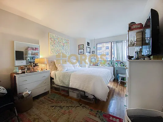 Rented by City Connections Realty | media 14