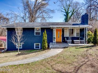 3906 Cruze Rd, Knoxville, TN 37920