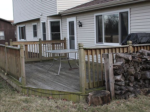 5th image of 10018 Tiffany Dr