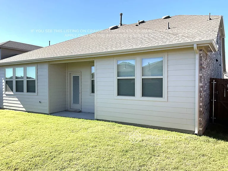 7412 Alfriston Pl — Photo 13