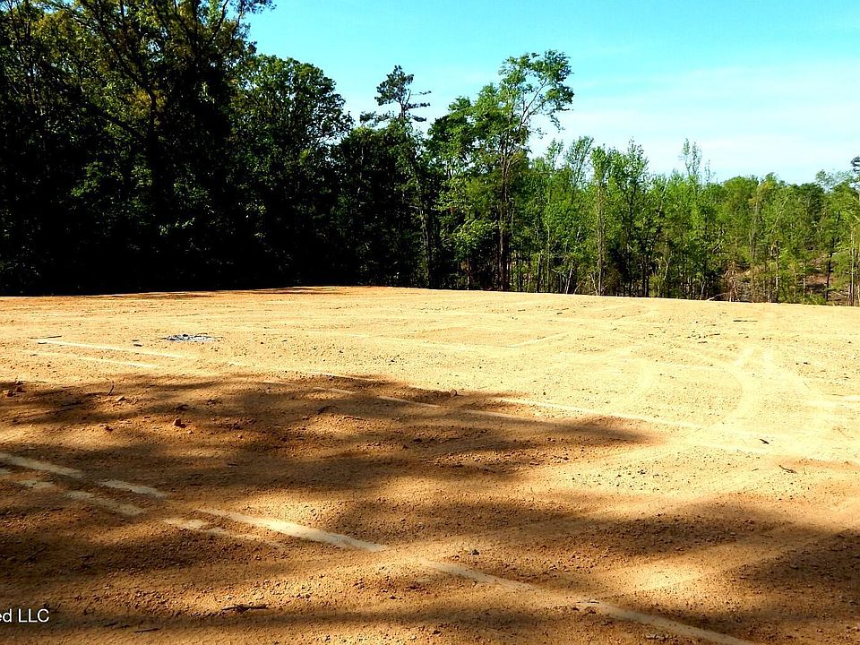 1st image of 40 Nelia Rd