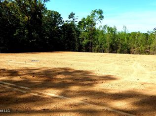40 Nelia Rd, Grenada, MS 38901