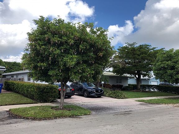 3rd image of 6311 NE 22nd Ave