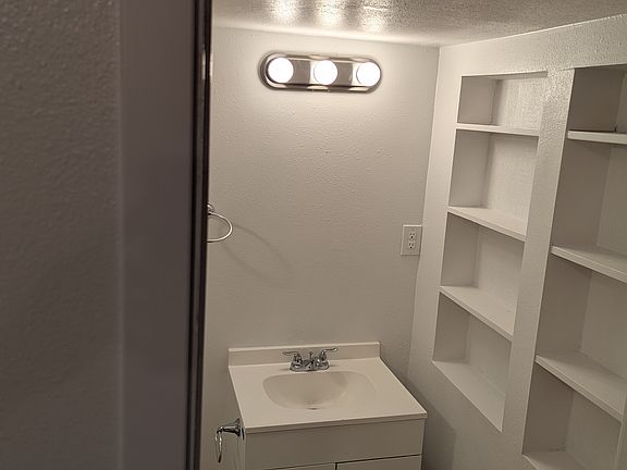 5th image of 5300 E Cherry Creek South Dr APT 900
