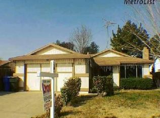 5657 Gearny Dr, Sacramento, CA 95823