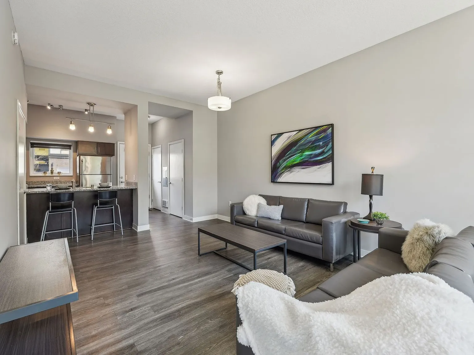 Spectrum Apartments & Townhomes — Photo 3