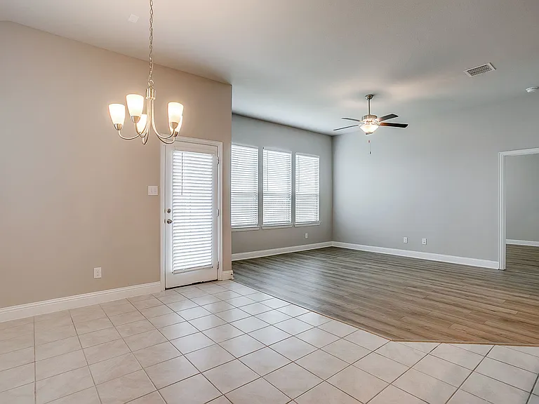 1448 Eagle Nest Dr — Photo 11