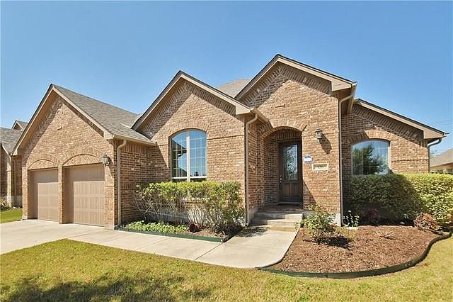 1st image of 126 Drury Ln