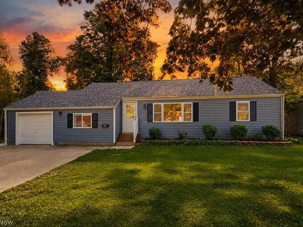 8083 Broadmoor Rd, Mentor, OH 44060